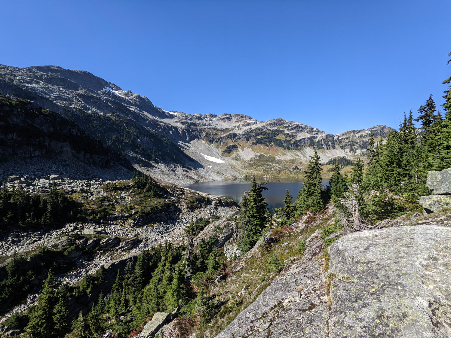 Image of Cirque lake